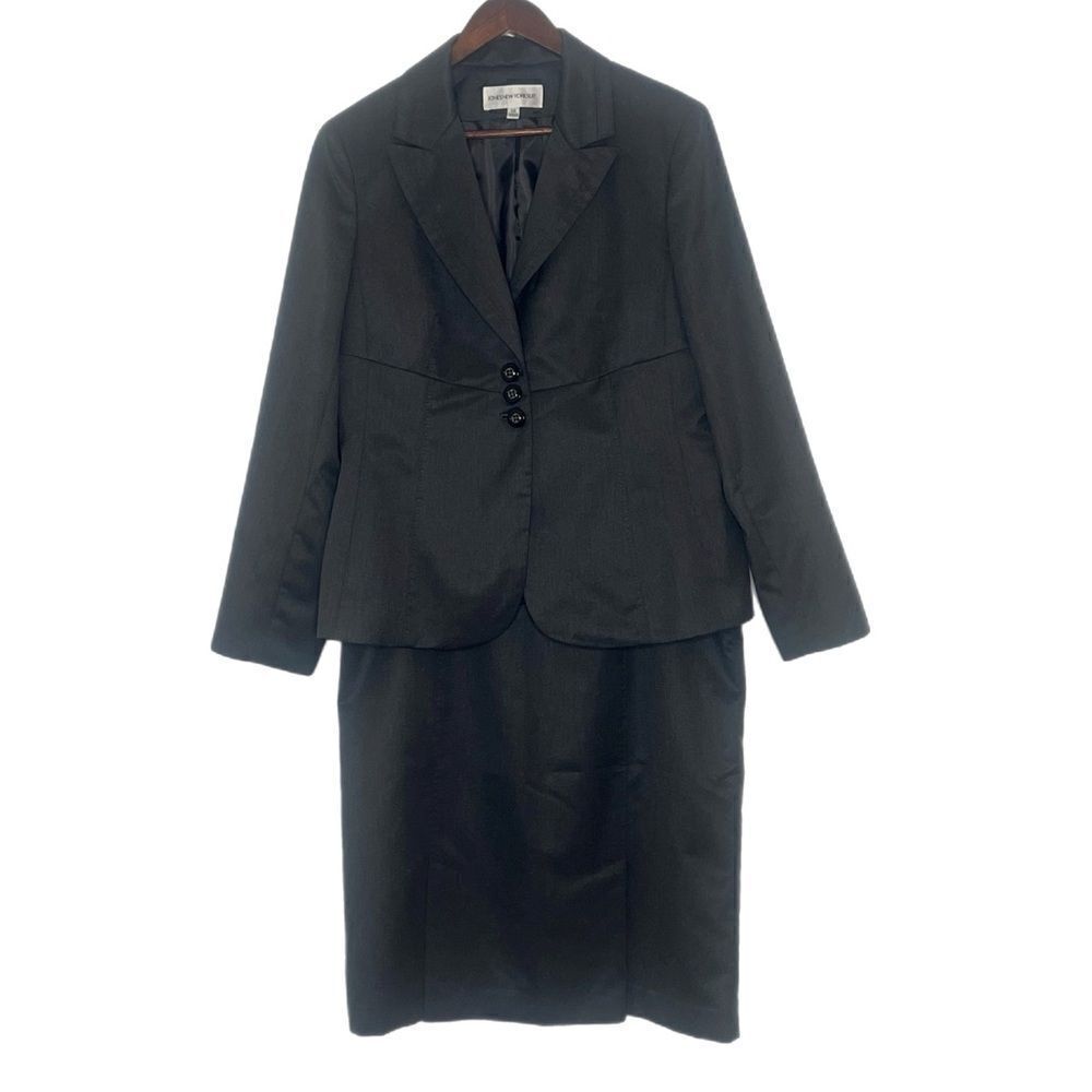 Jones New York Gray 2 Piece Skirt Suit 3 Button Blazer Career Women’s